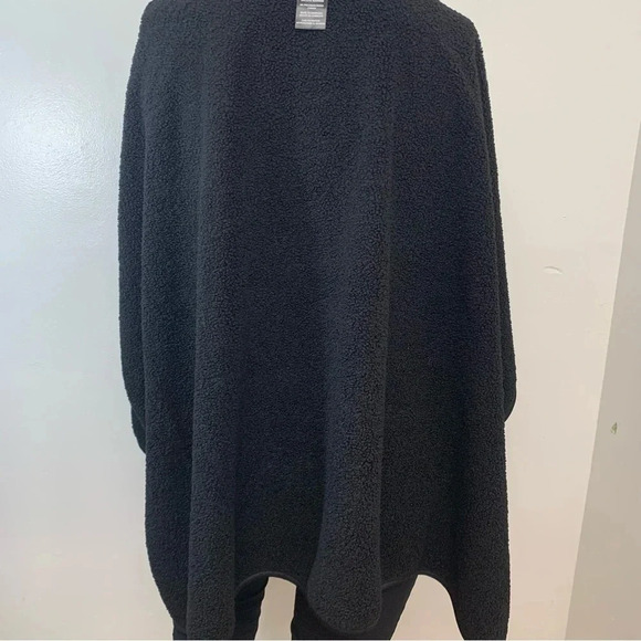 Reversible Shaw Wrap One Size Black Fleece Cozy Open Boho Western Travel Casual - Picture 4 of 10